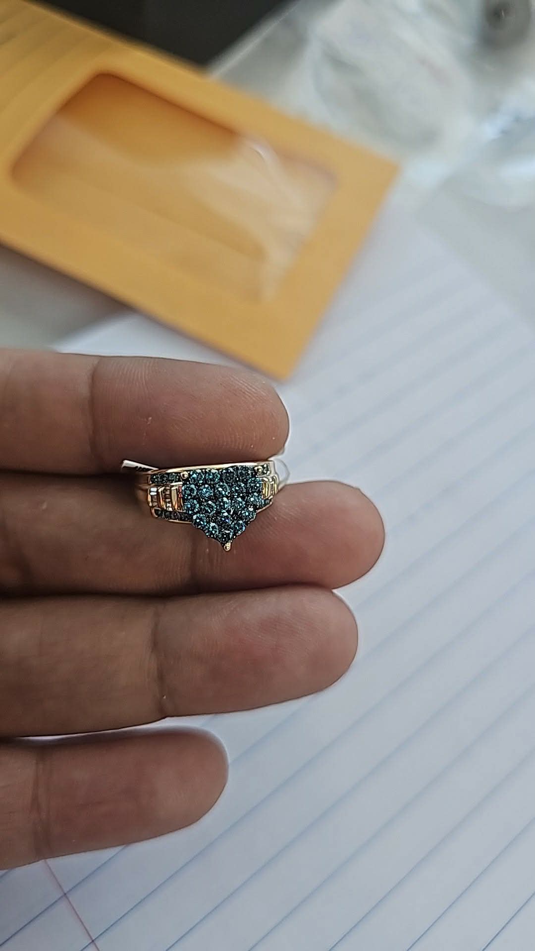 14 k anillo diamante