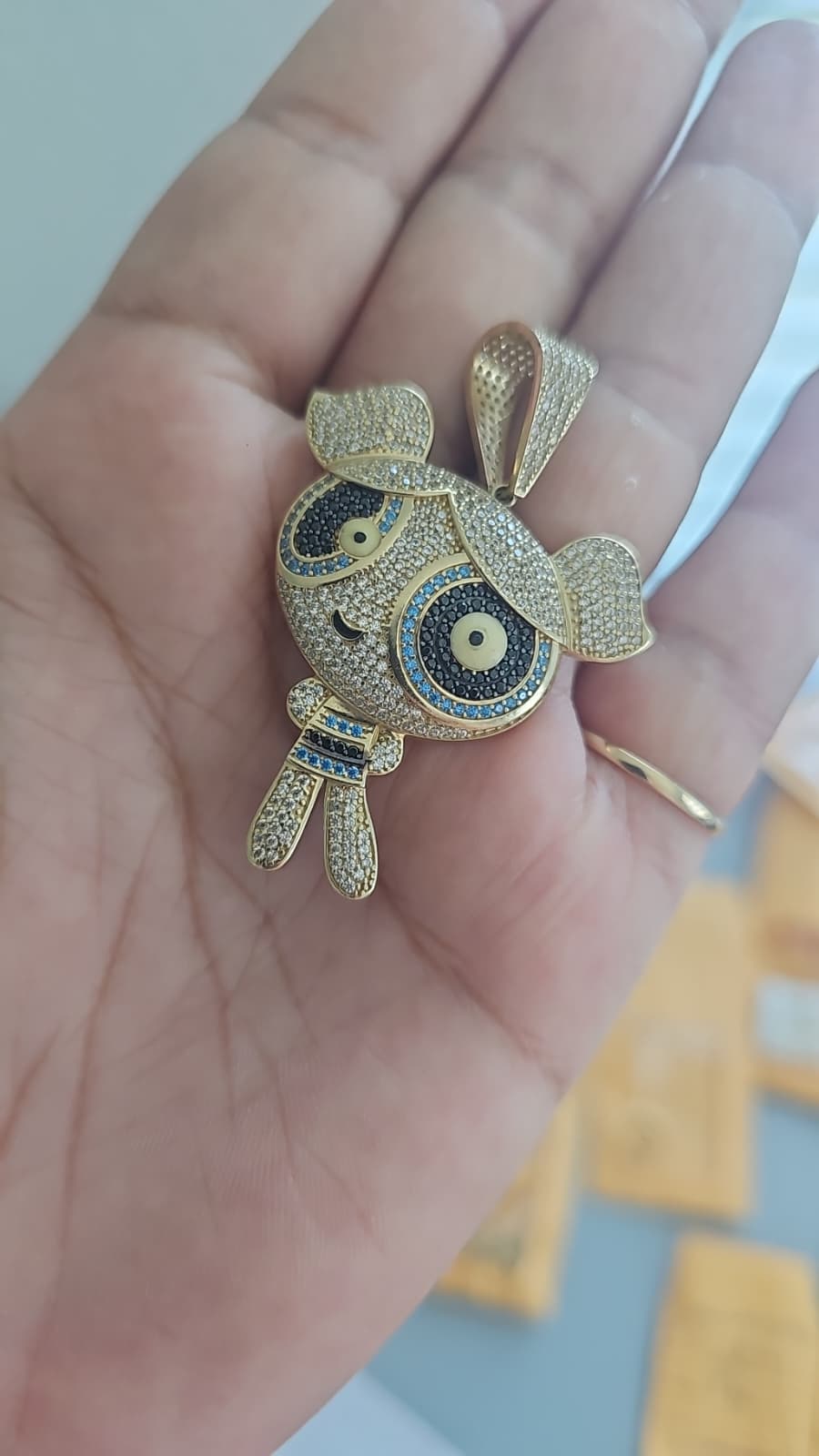 14 k pendant