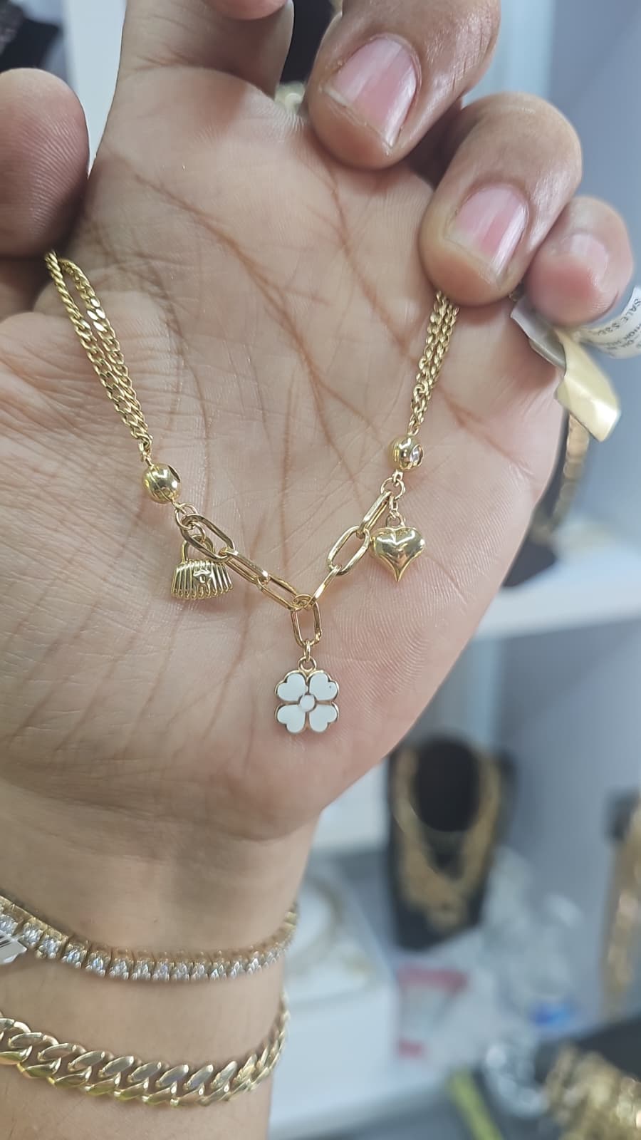 14 k esclava