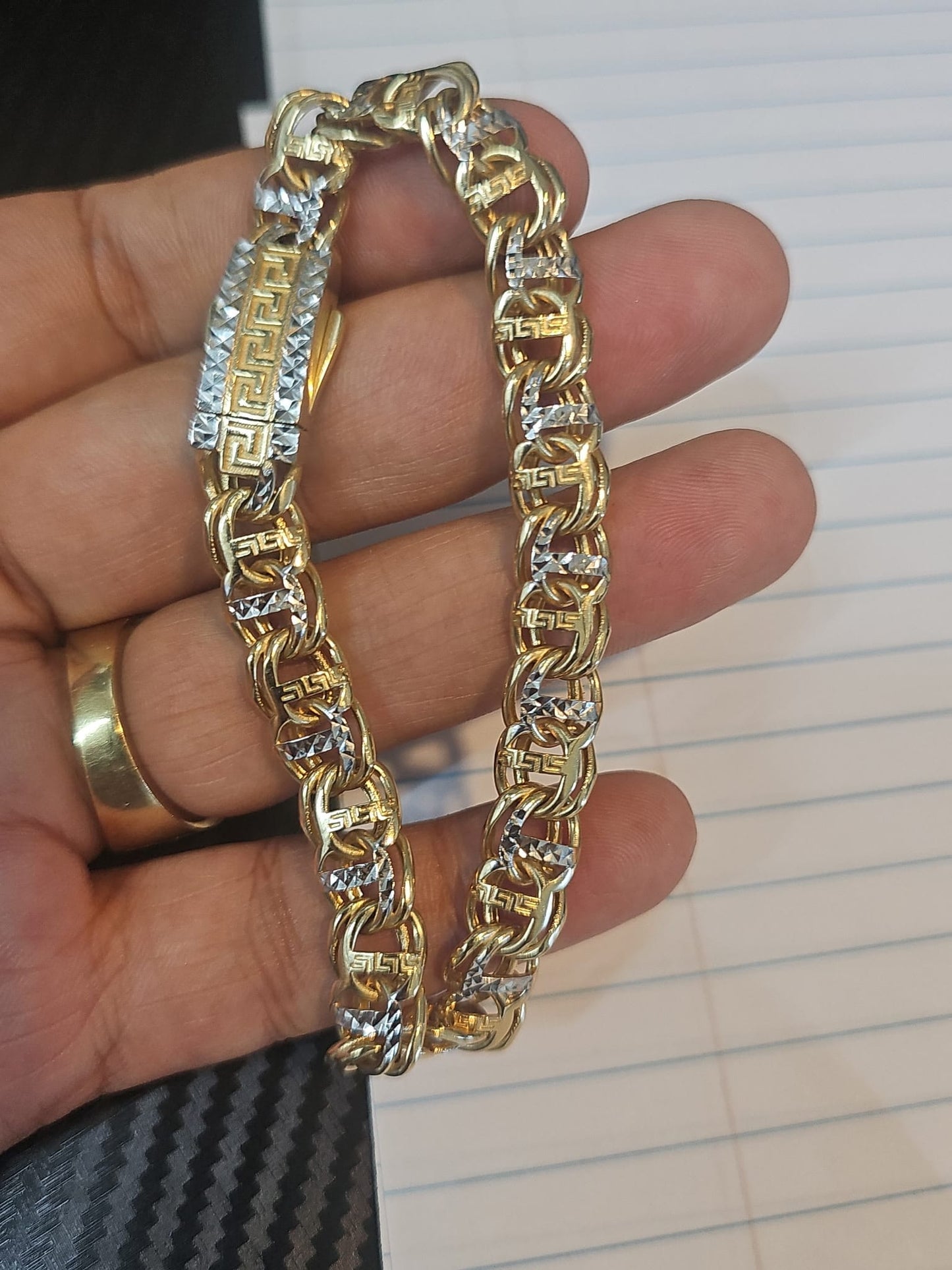 14 k esclava
