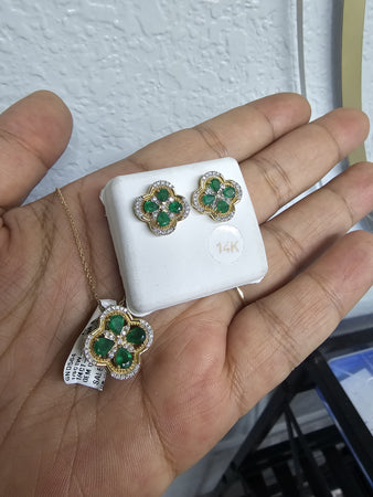 14 k necklace Esmeralda and earrings