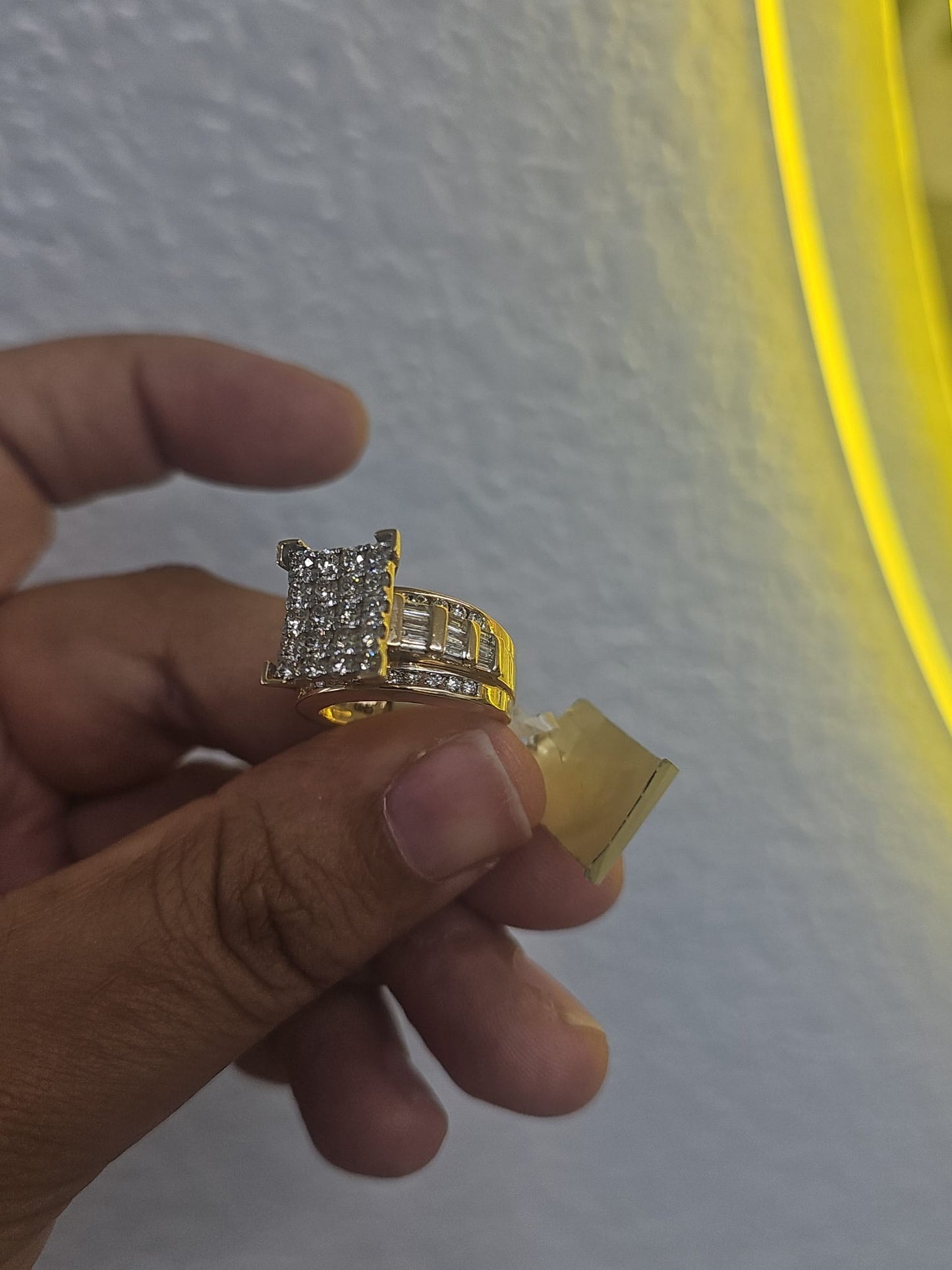 14 k anillo diamante