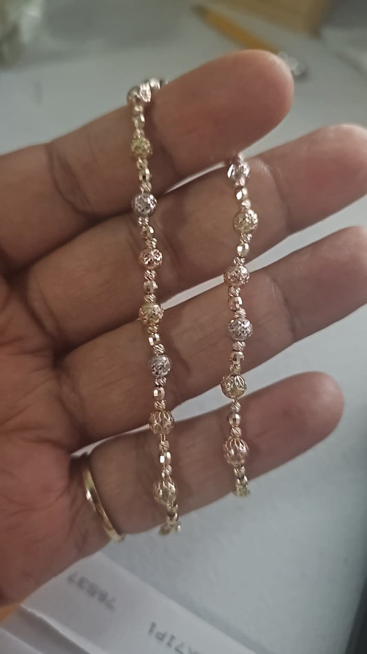 14 k esclava